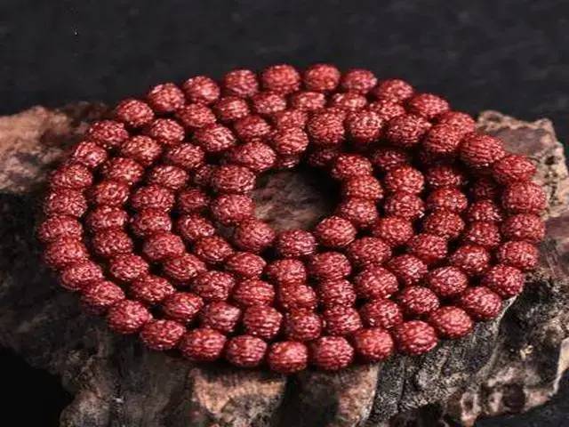 机刷金刚和手刷的颜色对比,机刷的金刚怎么分辨