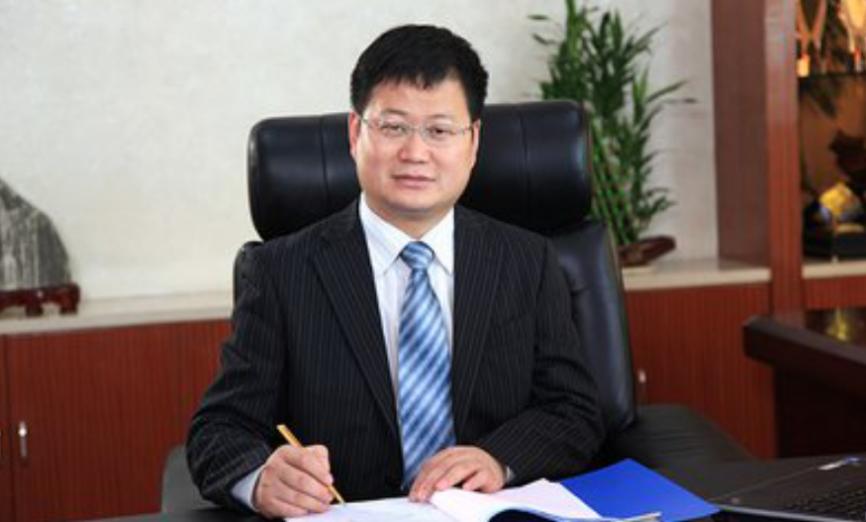 从山里娃到中国富豪,从山里娃到落户上海