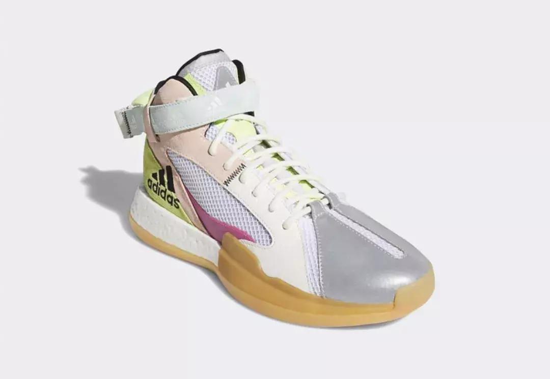 阿迪达斯天足签名鞋,阿迪团队鞋比签名鞋好吗