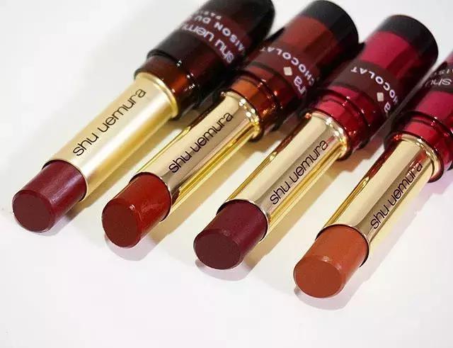 杨幂色和大表姐色口红哪个好看,杨幂用的枫叶色是什么口红