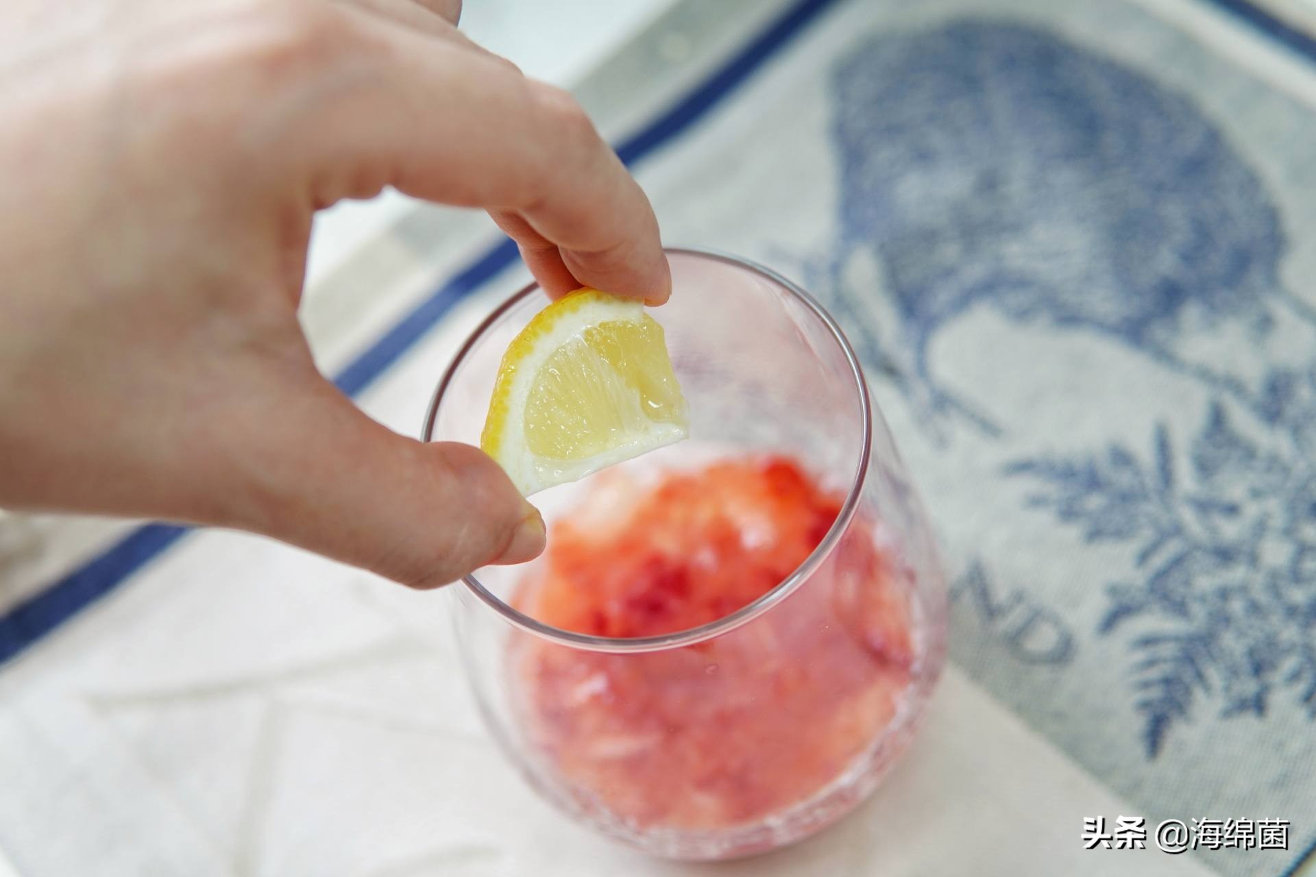 教你做一杯超好喝的夏日饮料,简单自制气泡水饮料