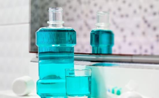 漱口水的正确使用方法及妙用,没想到漱口水还有这么多小妙用