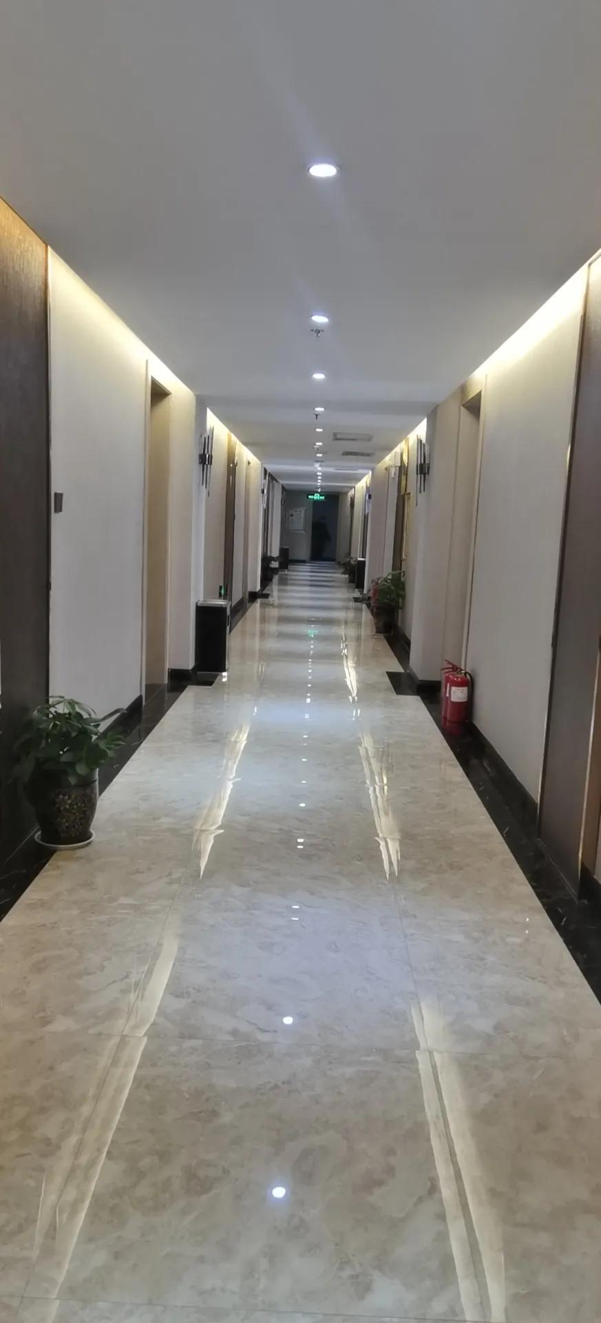 汤臣温泉水汇中心广场,郑州汤臣温泉水汇