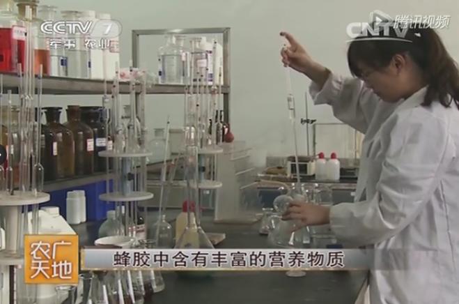 怎么遮眼纹和黑眼圈,黑眼圈眼纹很重显老怎么办