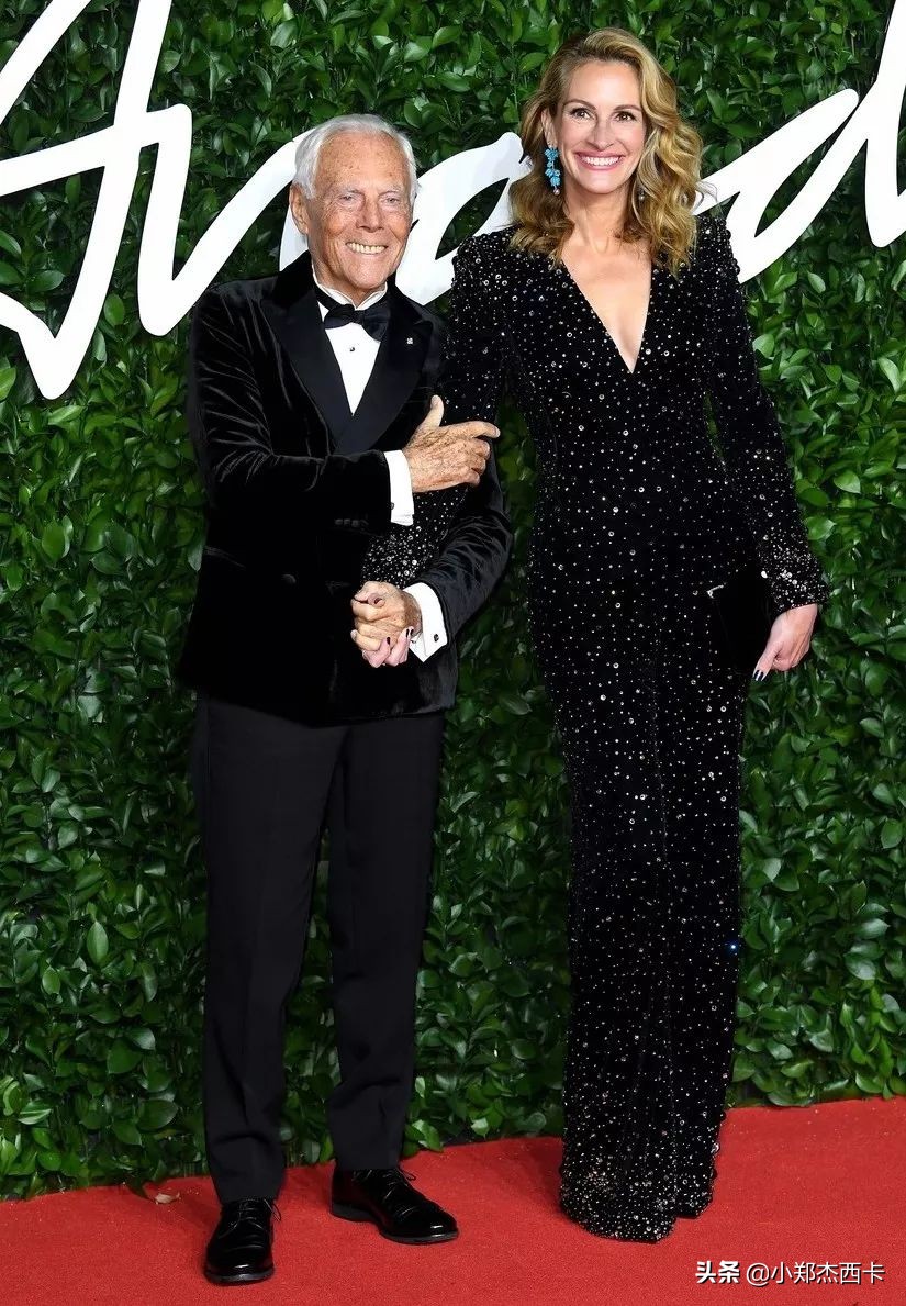 石头姐婚姻近况,身价2亿的石头姐