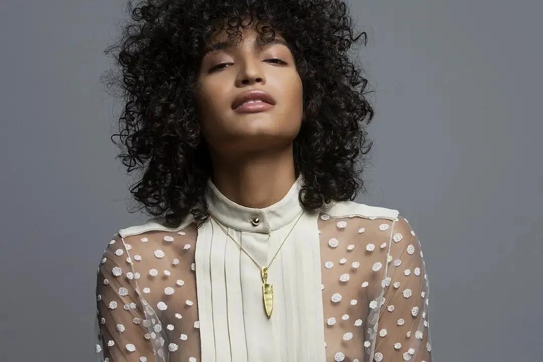 INS上爆裂，涅槃重生的跨性别者，凭借一部美剧火成2020最美面孔