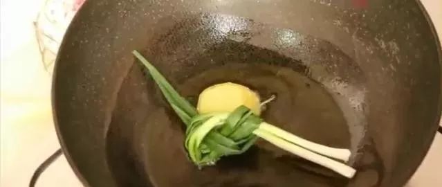 把麻辣烫的做法和配方都教给你,想吃不用出去买了,自己动手