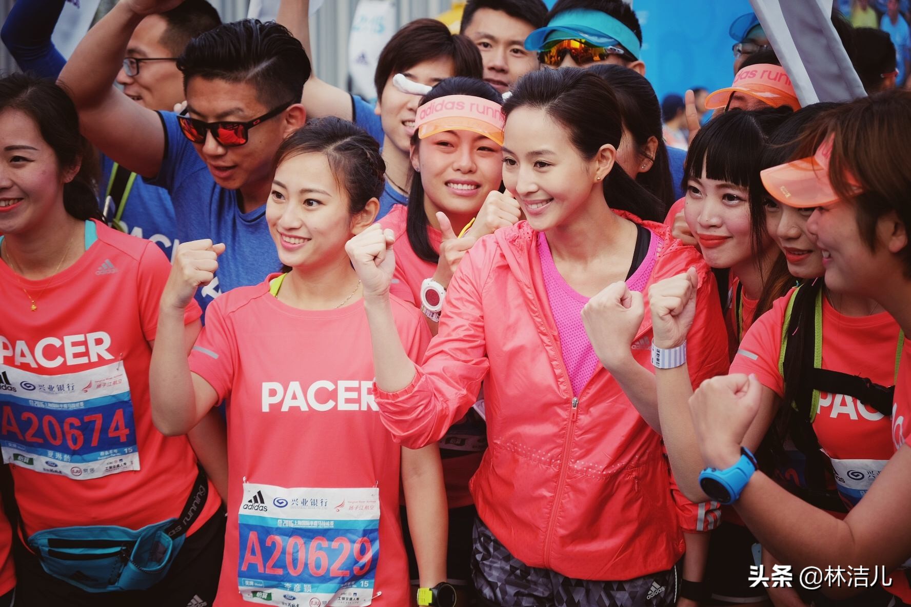 36岁的张钧甯“冻龄”人设不保？眼纹遮不住，周迅也有这个问题？