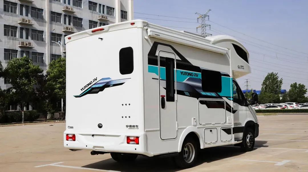 宇通c533旗舰探境版,2023款宇通c533旗舰版