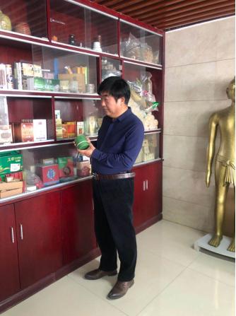 访南阳绿莹艾草生物制品有限公司董事长马文晓