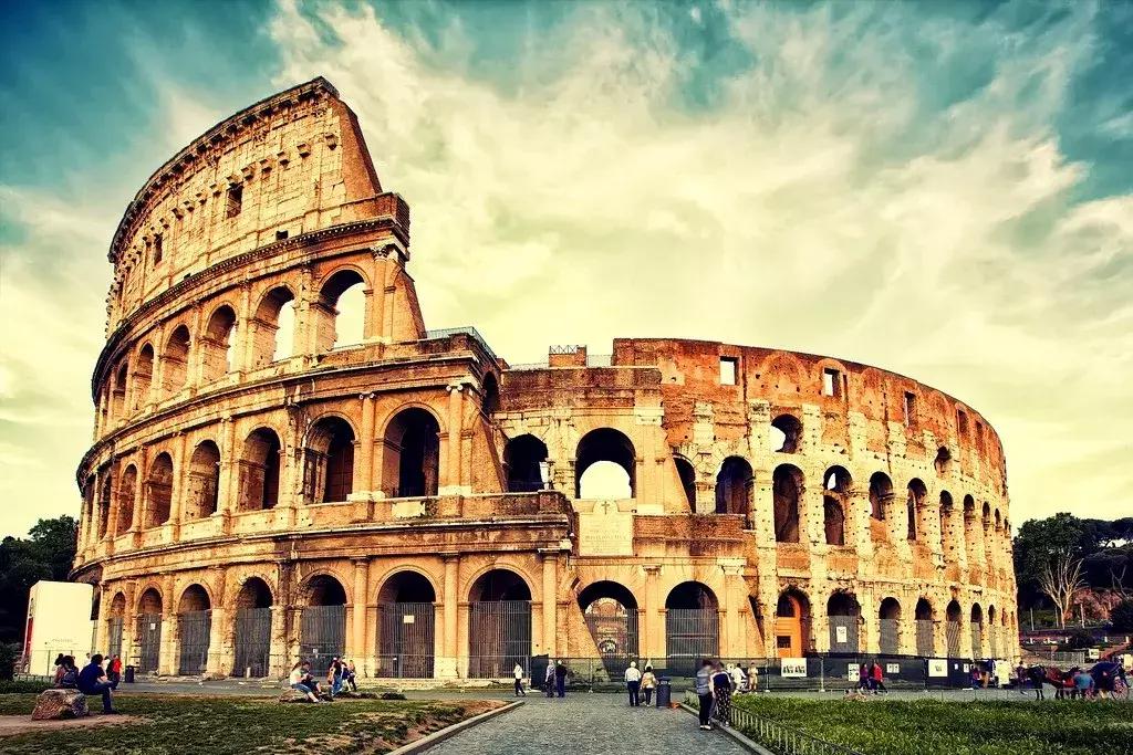 意大利车的优点和缺点,意大利车比较冷门最安全的车