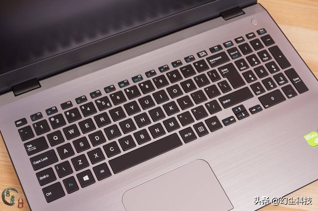 第二件半价电脑,麦本本小麦5s深度评测