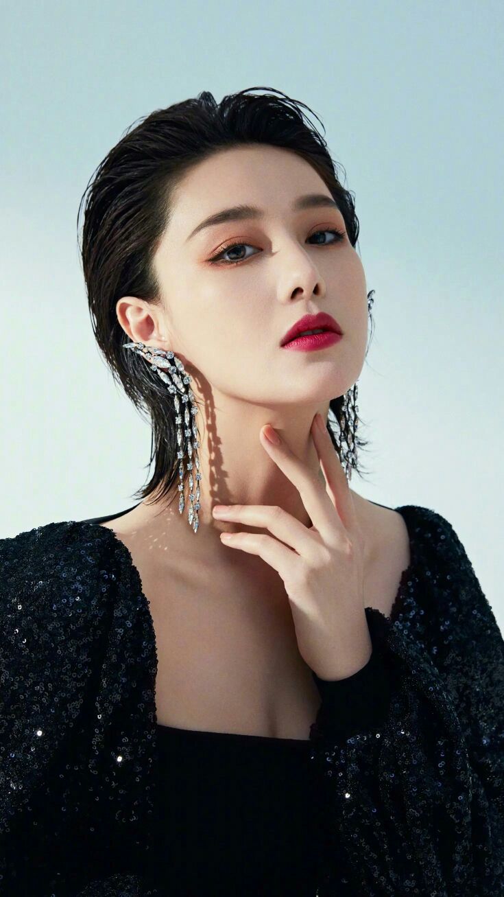 张馨予野性又霸气,张馨予惊艳写真照高清大图