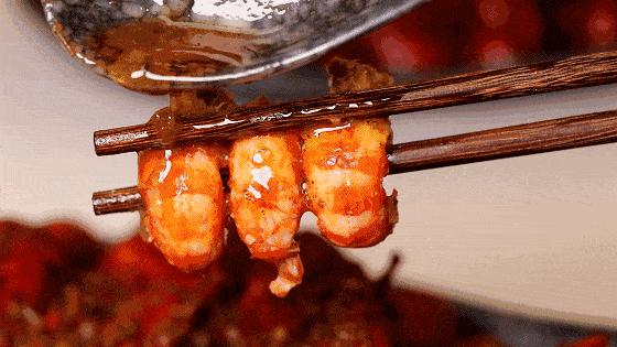 小龙虾配冰西瓜，急诊欢迎你我他！夏天吃小龙虾，警惕“龙虾病”