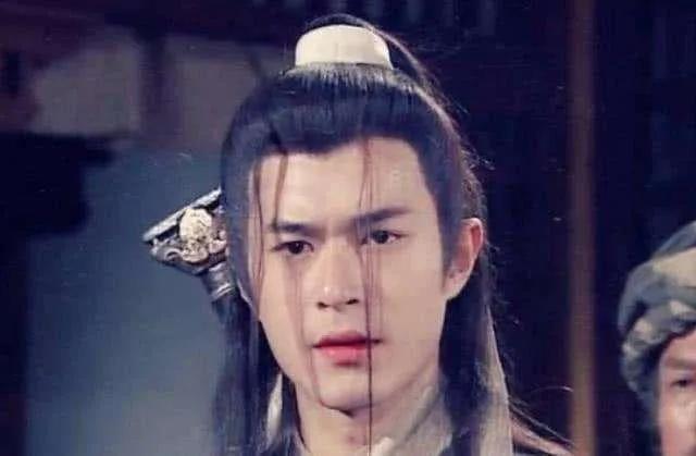 为什么有的人说五绝杨过最弱,华山论剑杨过位列五绝