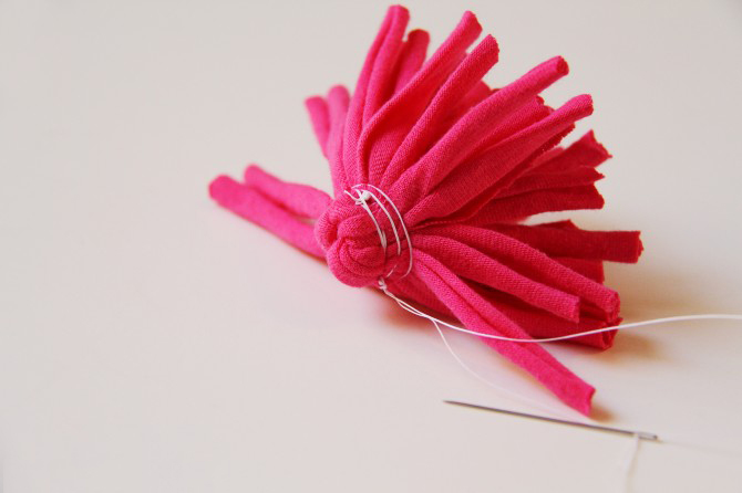 给自己做个漂亮的帽子,做一个可以戴的可爱帽子