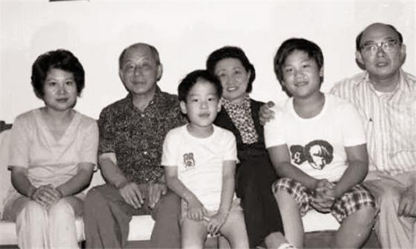 张学良将军长女张闾瑛,张学良的长女张闾瑛