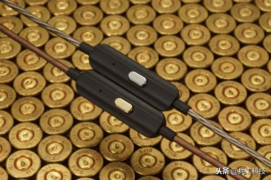 超重低音炮耳机,轰炸机超重低音