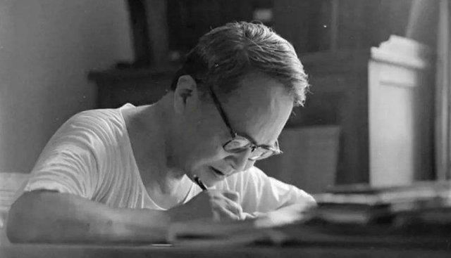 狂人李敖怒批金庸完整版,狂人李敖鲁迅完整版