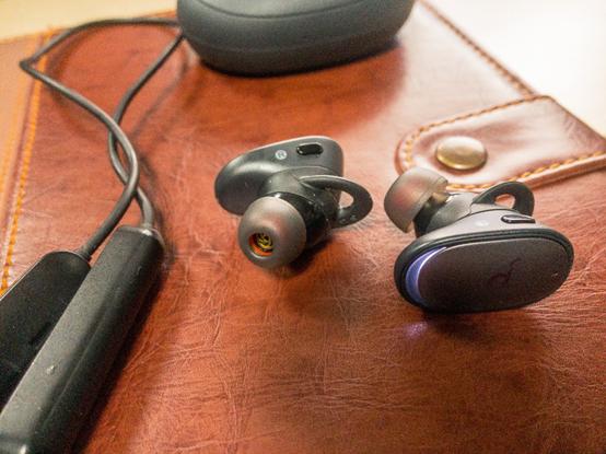 澹伴様libertyair2pro鐪熷亣杈ㄥ埆,澹伴様闄嶅櫔鑸眑ibertyair2pro