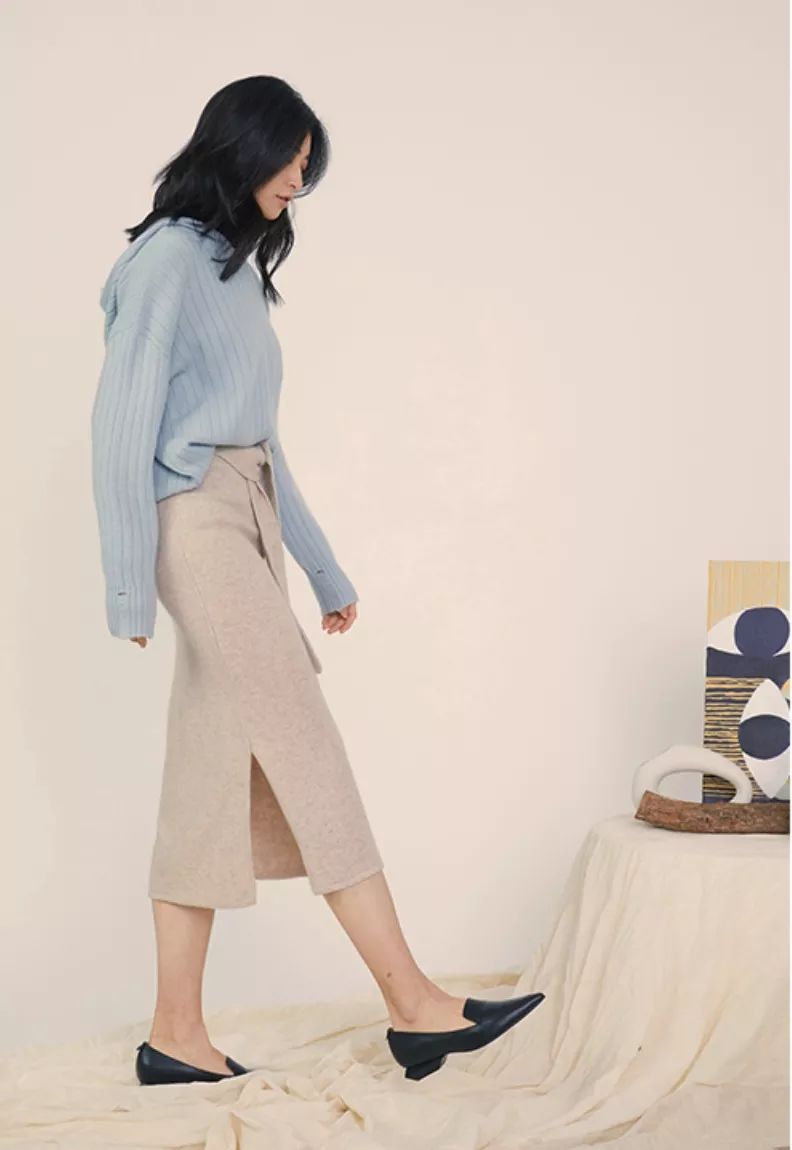 闊╁墽濂充富绌挎惌鍝佺墝,闊╁墽濂宠绌挎惌鍝佺墝