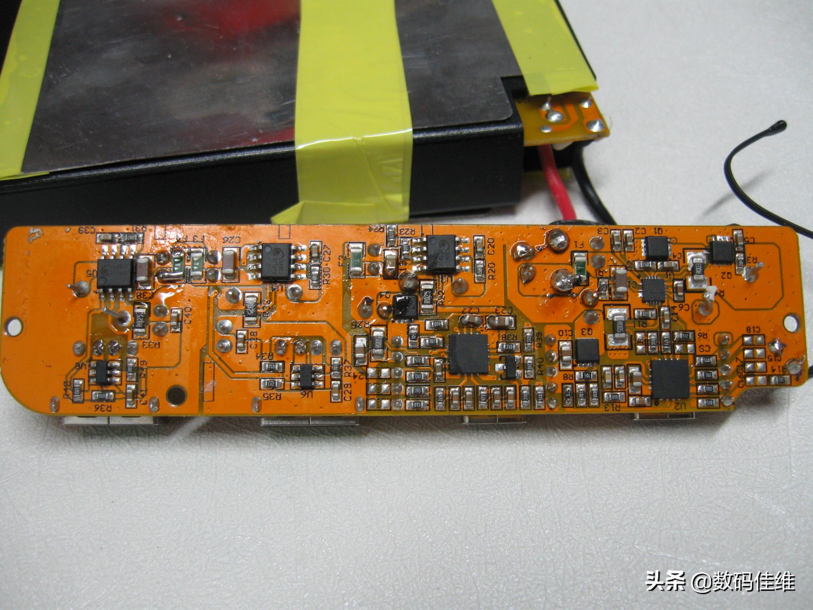 SuperTank100W笔记本移动电源套装评测+拆解