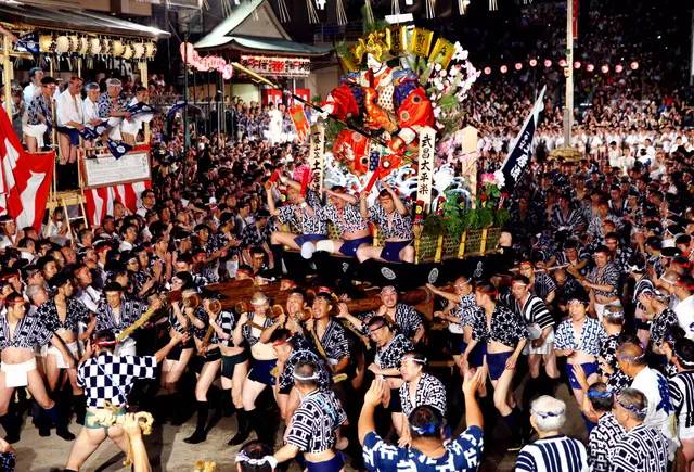 「知日」揭秘日本福冈的古老祭典但它的俗称竟然是“光腚节”