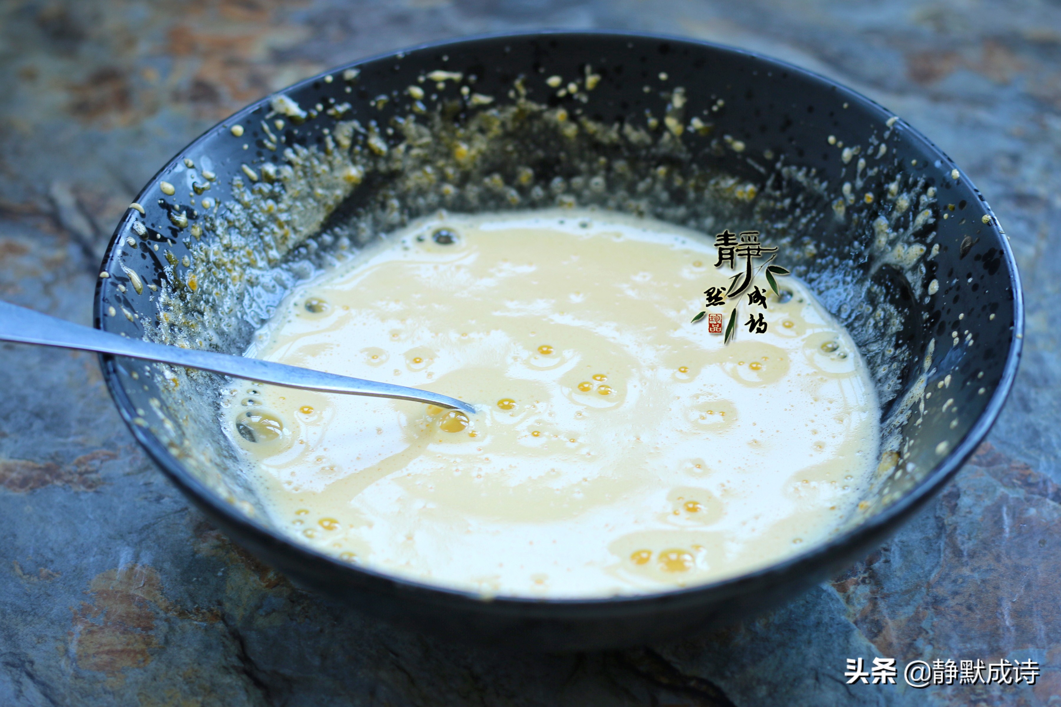 最简单冰淇淋做法不用冰淇淋粉,最简单的冰淇淋做法连小孩都会做