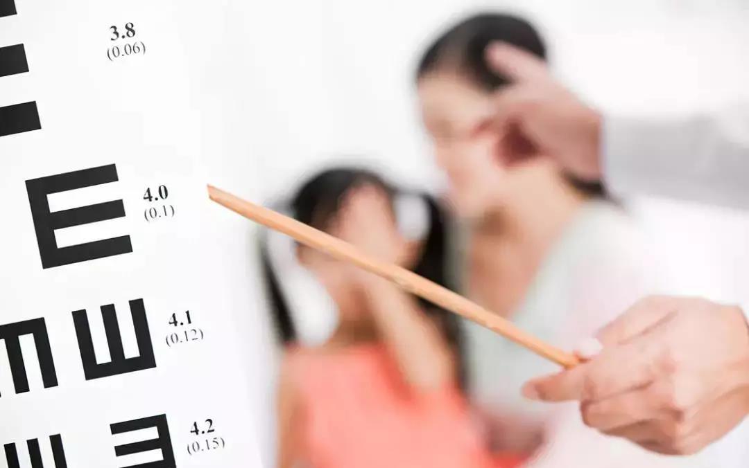 原来孩子读写经常跳行、漏字并非因为粗心马虎,而是眼睛惹的祸