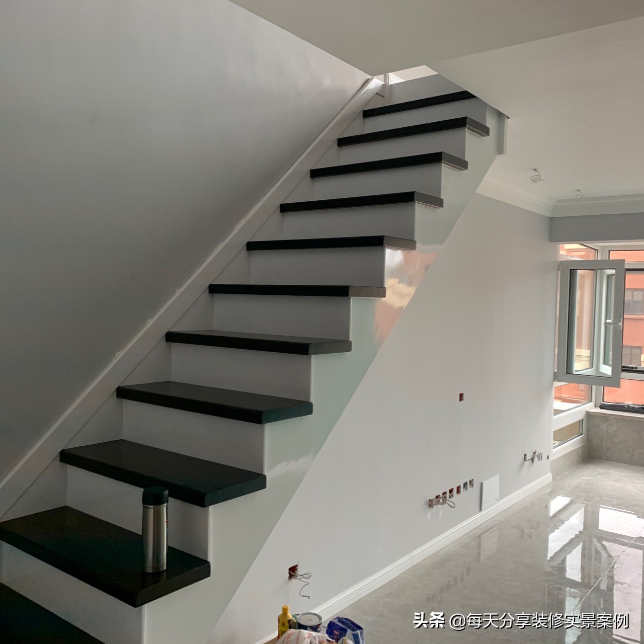 顶层装修效果,顶层加阁楼简单装修