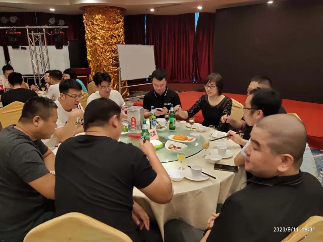 乘风破浪，携手同行2020全国商业IT服务转型巡回会再创新高