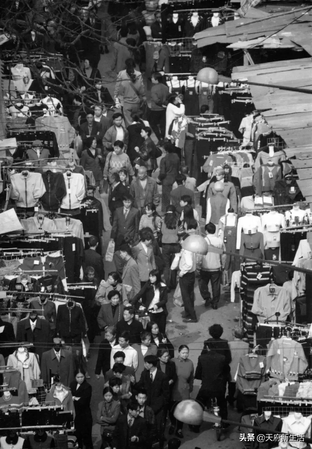 成都重启“青年路模式”吗?万元户时代已经不再了