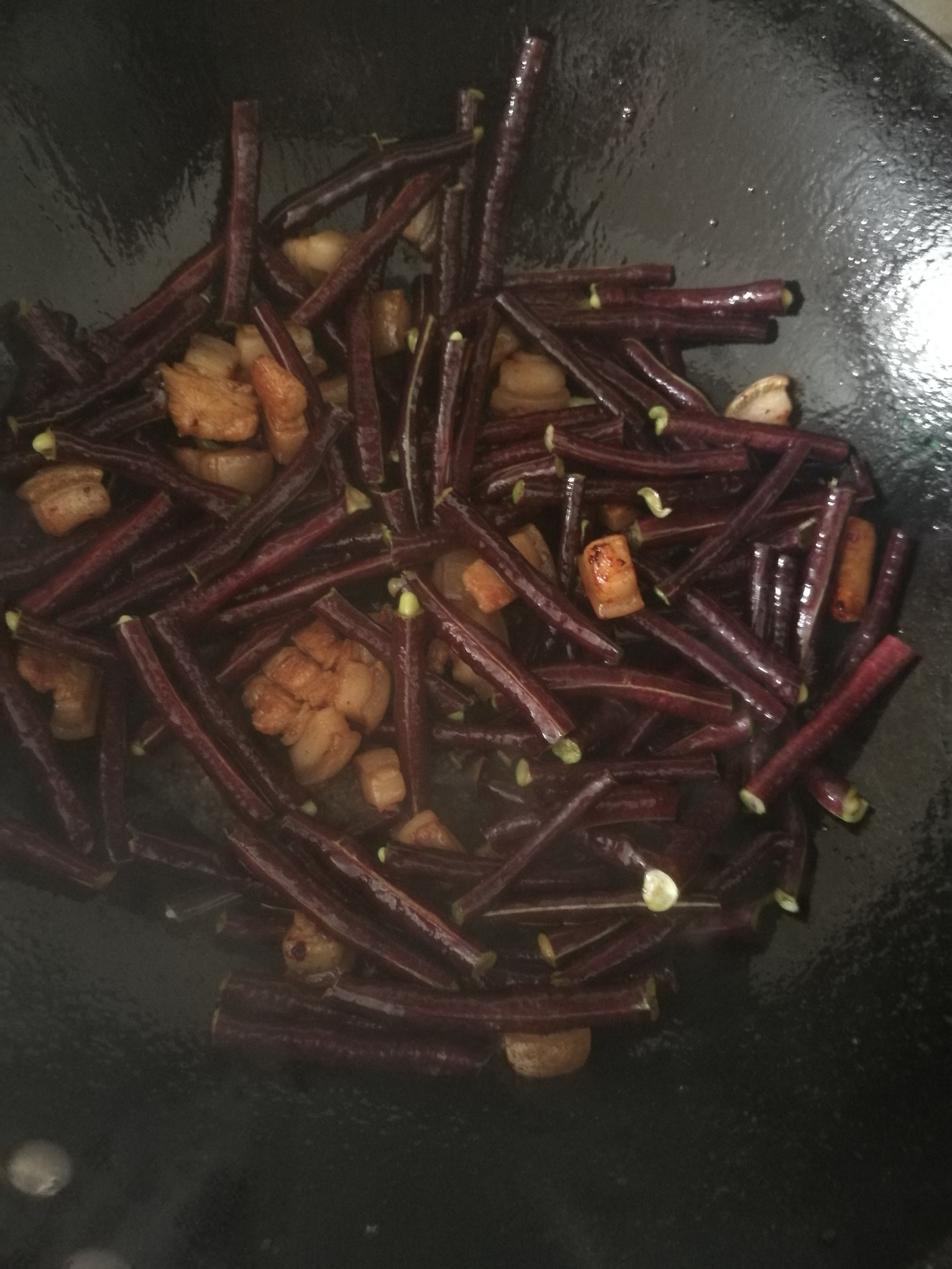 长豆角家常储存方法,长豆角不入味的方法