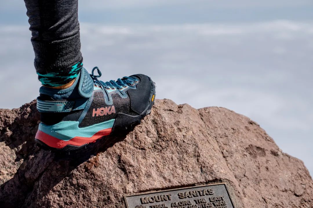 性价比极高的徒步鞋推荐,十款入门级徒步鞋