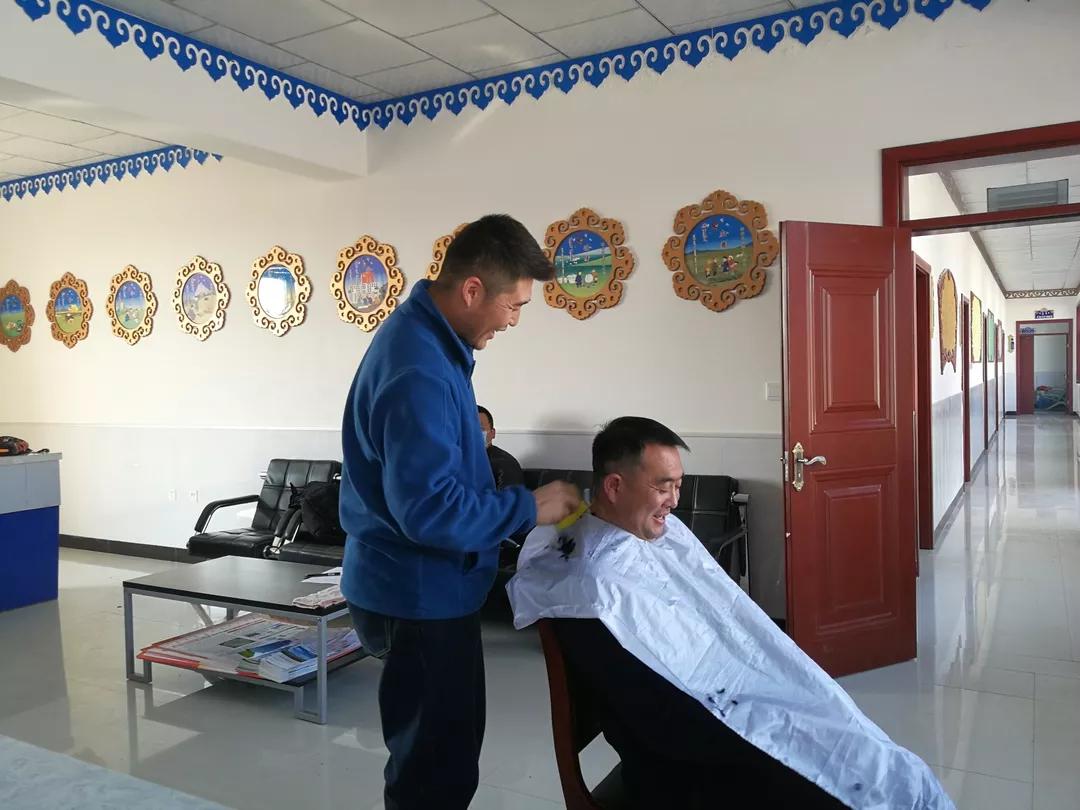 抗疫英雄和他们的精神,最值得铭记的抗疫英雄