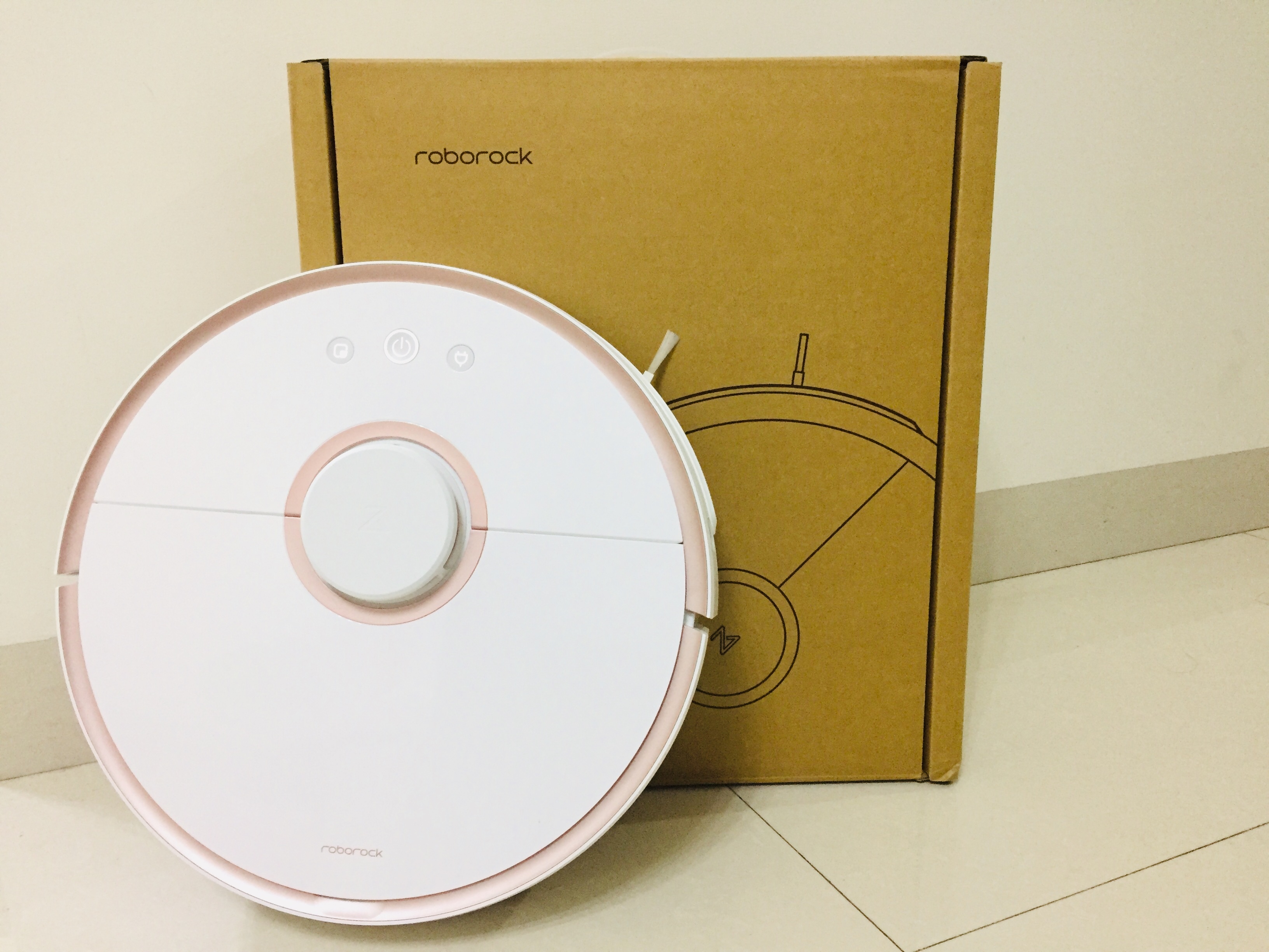 扫拖一体机器人哪个吸力大,最到位的扫拖一体扫地机