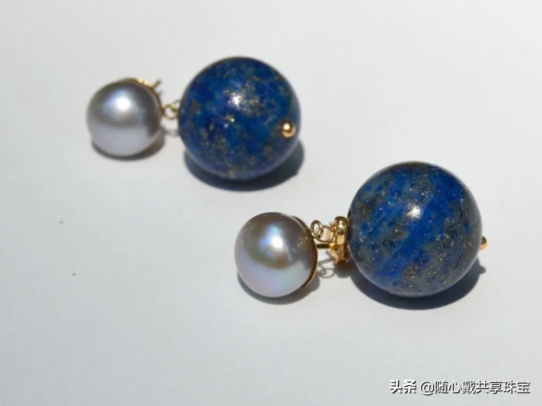 蓝色瑰宝青金石,青金石自然界的蓝色