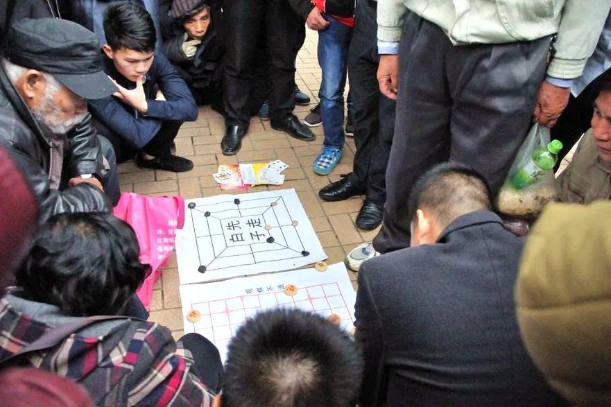 地摊上的这些话,一个字都别信