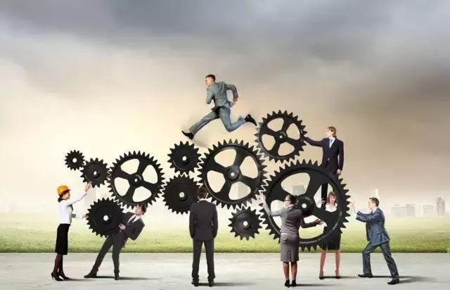 什么是团队向心力,有团队精神和没团队精神的区别