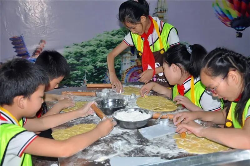 江苏省南通市启东市长江小学,启东长江小学研学