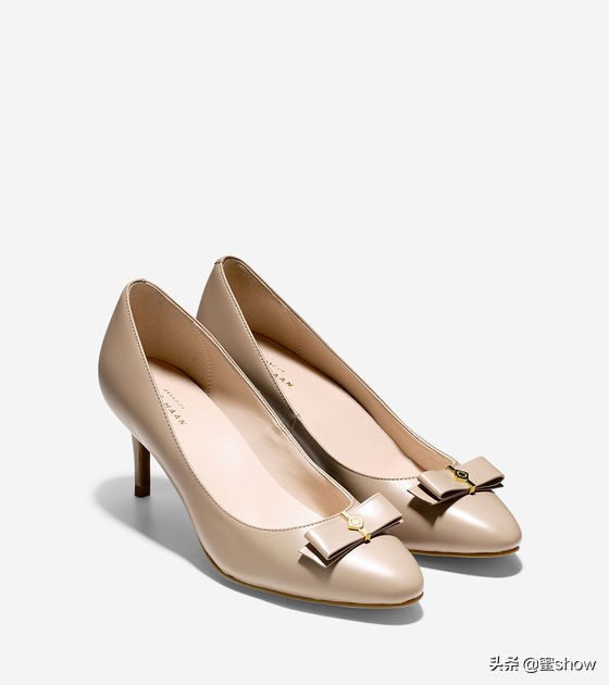 什么品牌高跟鞋好穿又不累脚,什么牌子的高跟鞋比较好穿