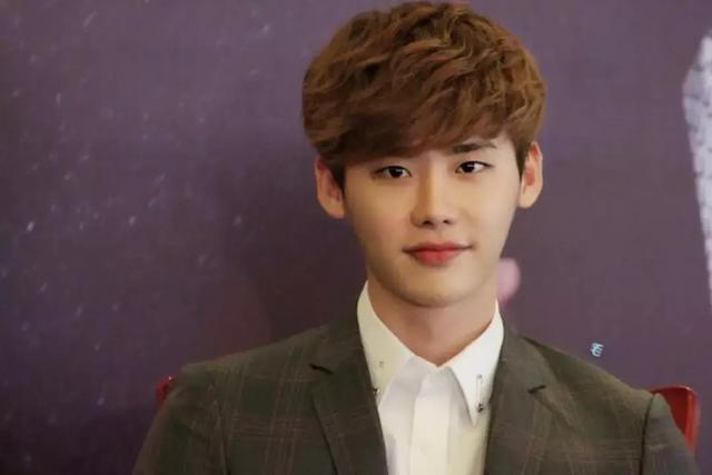 yg李胜利最新视频,yg李胜利