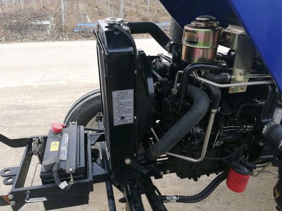 福田雷沃拖拉机怎么样值得买吗,雷沃拖拉机便宜还是东方红便宜