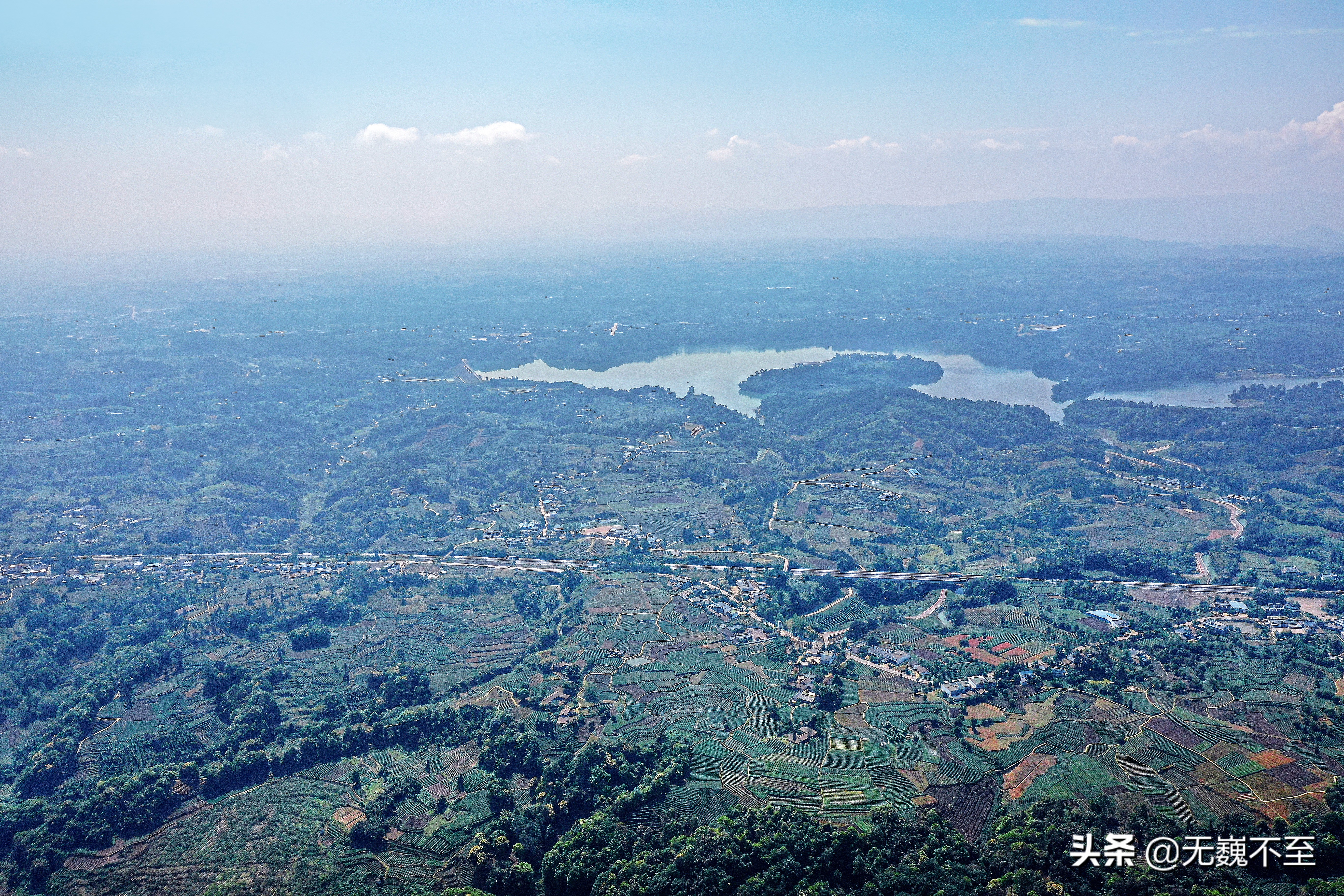 四川雅安牛碾坪万亩观光茶园绿道,雅安旅游景点十大排行榜牛背山