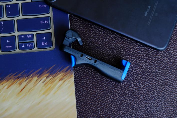 飞智影刺高达版按键,飞智影刺手游按键六指