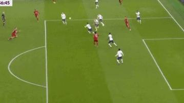 深度：防线俩雷首发，进攻端打丢数次机会，穆帅空有攻防精妙部署