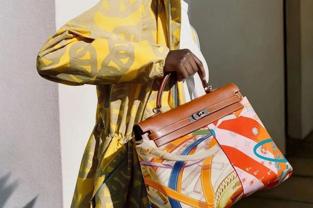 全球租金最贵的香港罗素街变折扣卖场；晓雪成上海时装周推广大使