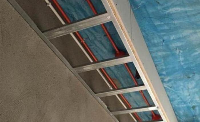 吊顶按米收费怎么计算,师傅吊顶一般多少钱一平方