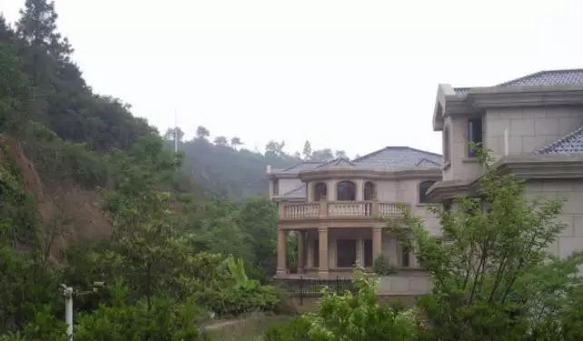 南京别墅降价急售,南京最贵别墅3年缩水2800万