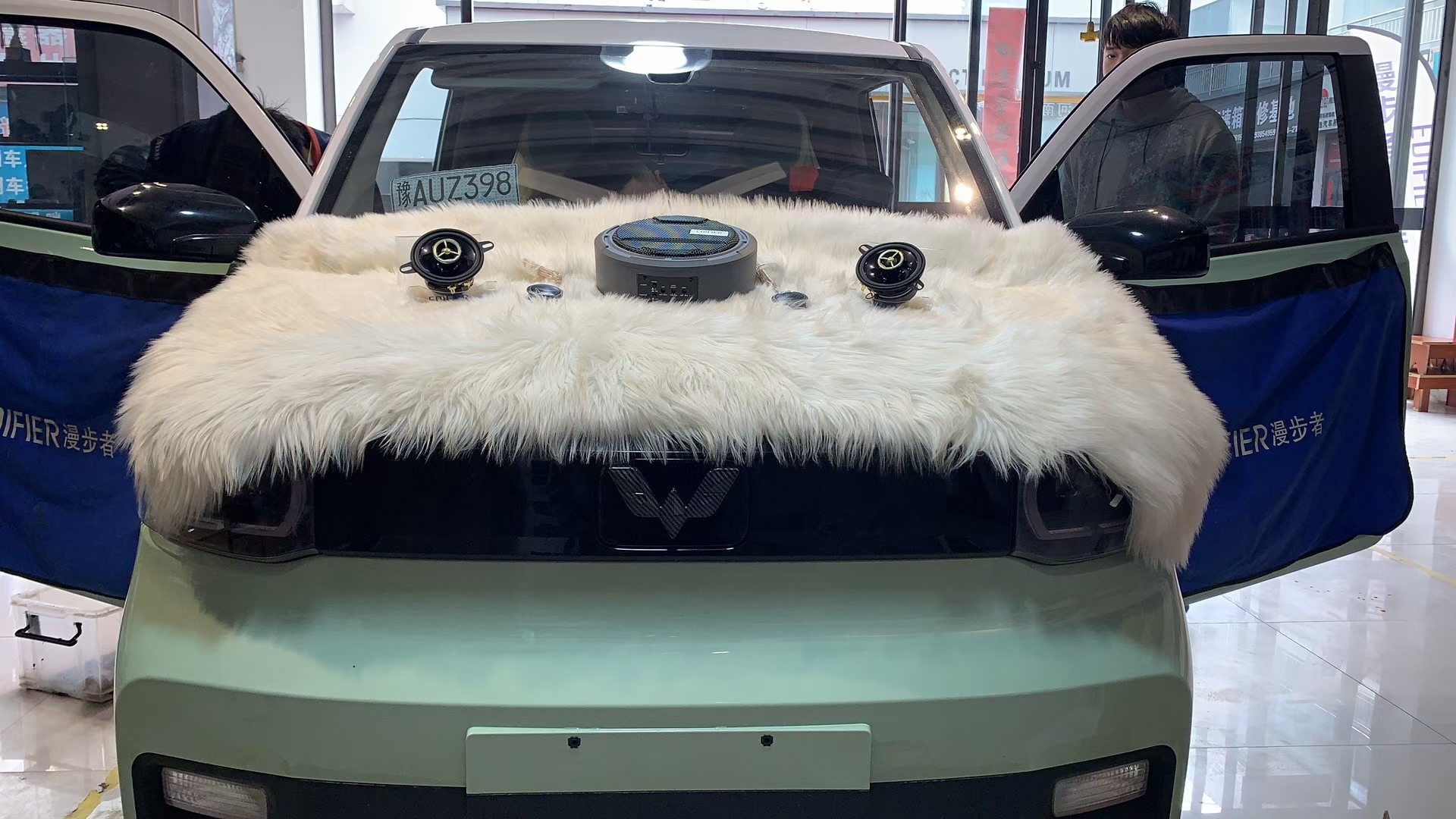 五菱mini马卡龙音响设置,五菱迷你马卡龙更换音响